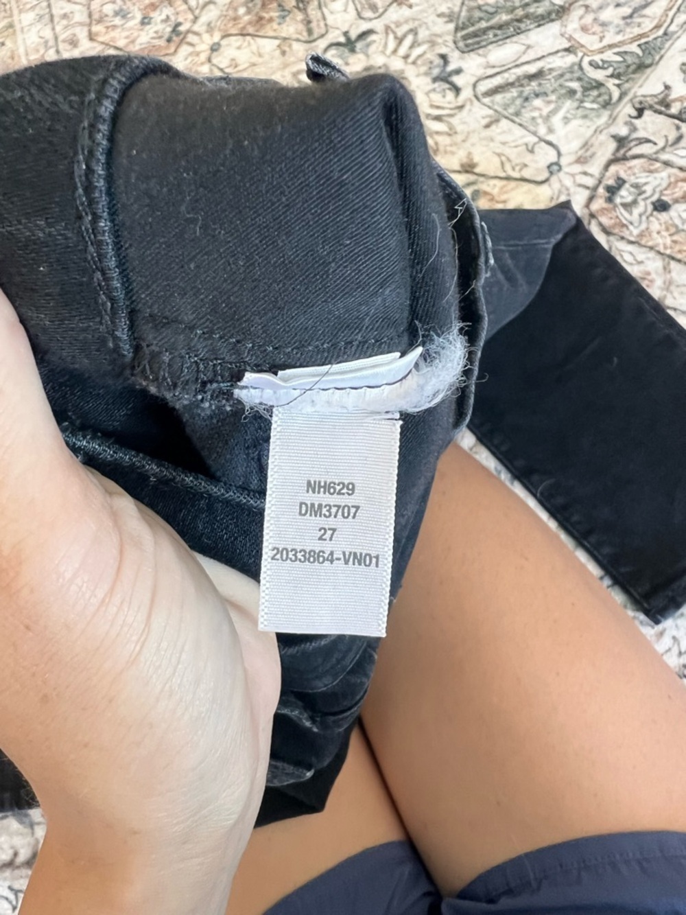 Madewell The Mid-Rise Perfect Vintage Jean- Clean Black Wash- Size 27 - Picture 8 of 12